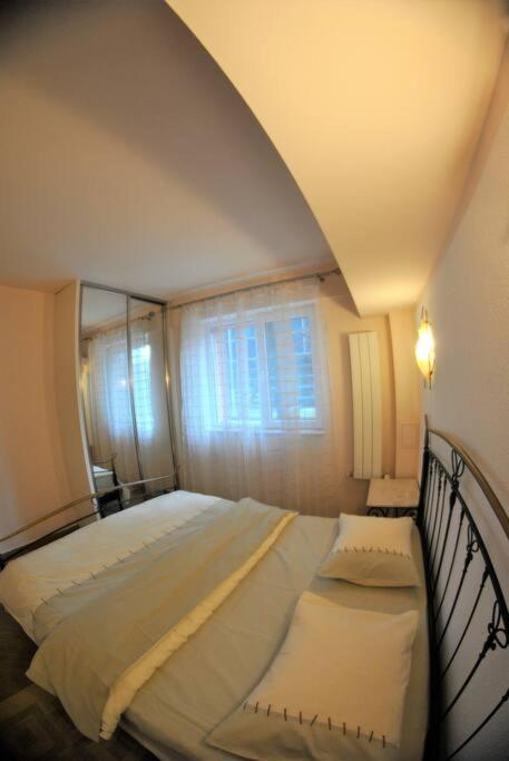 Modern & Central Apartment In North Of บูคาเรสต์ ภายนอก รูปภาพ