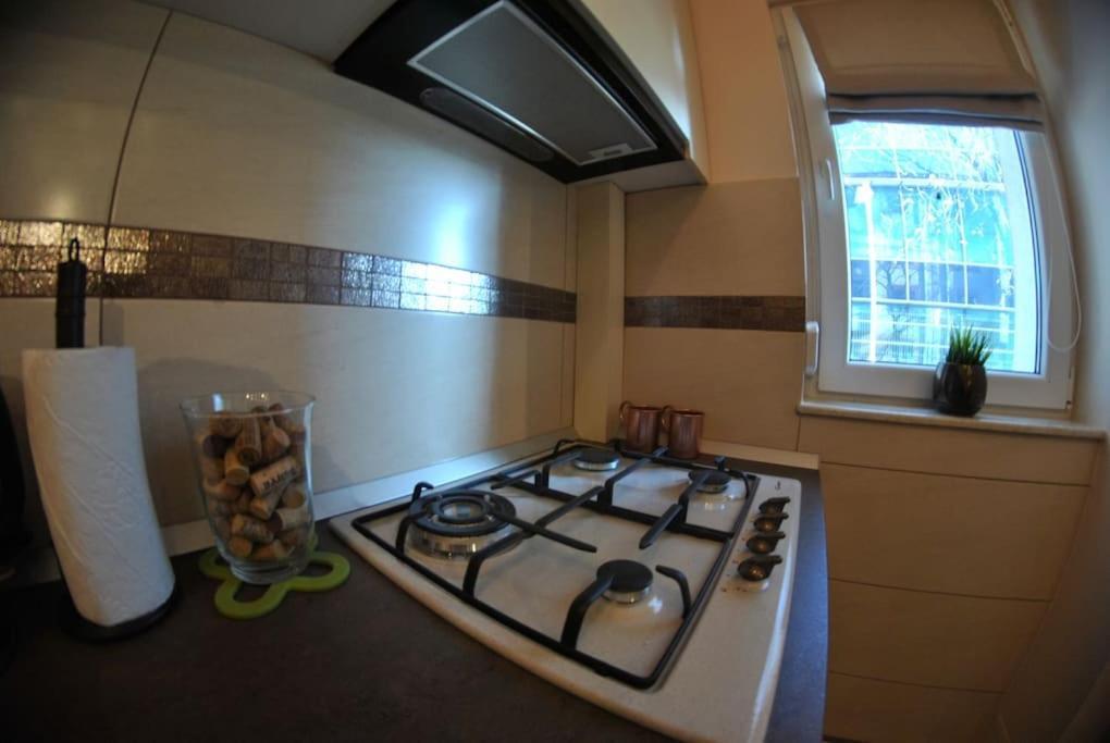 Modern & Central Apartment In North Of บูคาเรสต์ ภายนอก รูปภาพ